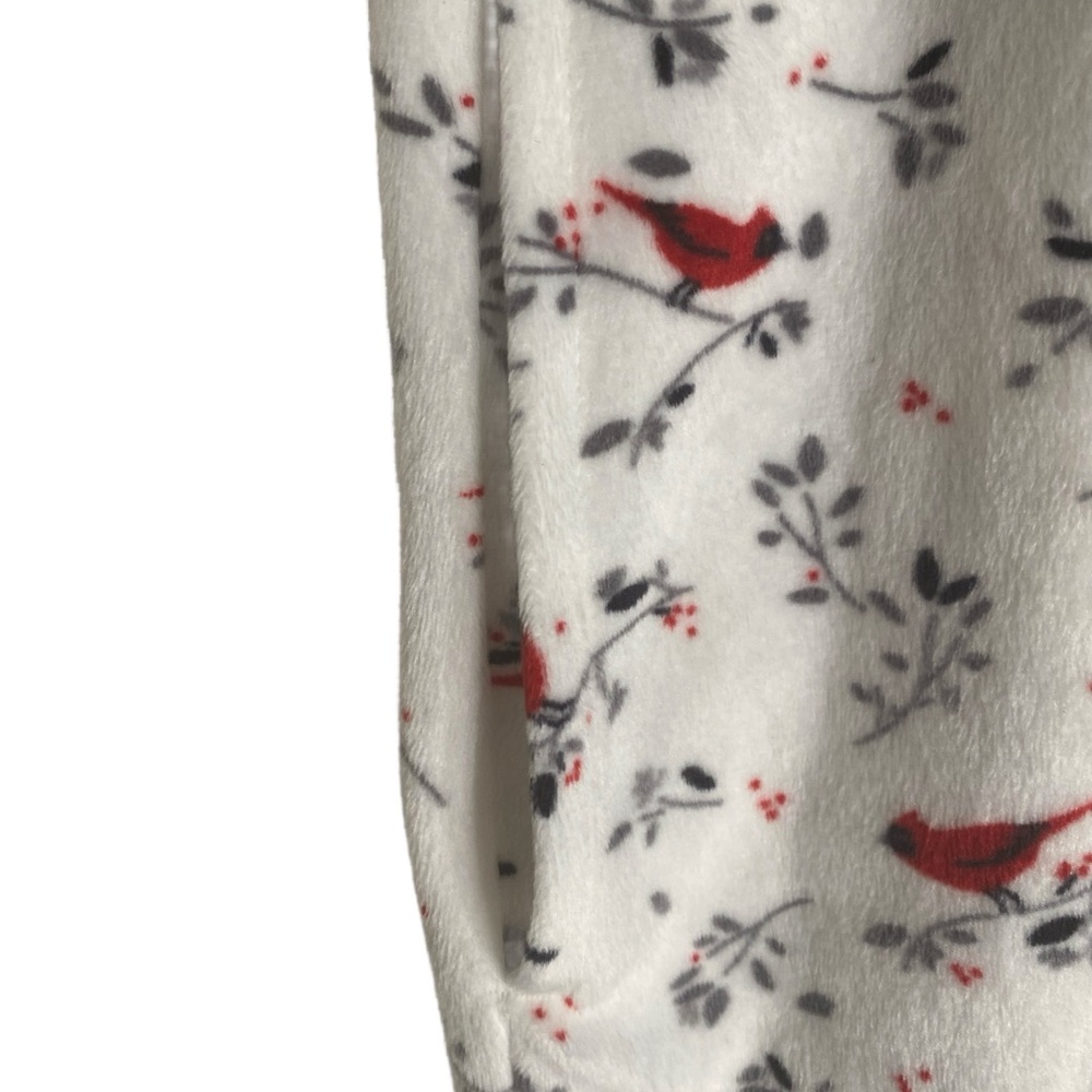Aria Nightgown 3X White Red Cardinals Extremely Soft Long‎ Sleeve Grannycore - Picture 8 of 9